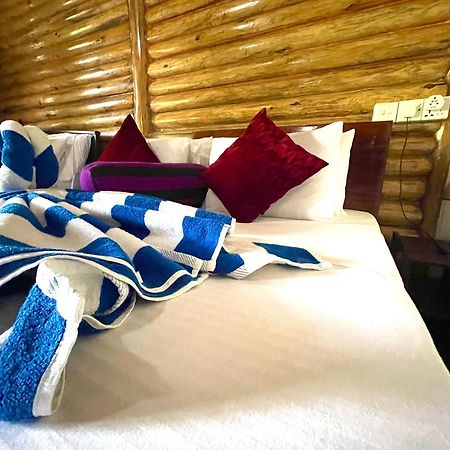 Little Folly Hotel Ella Ngoại thất bức ảnh