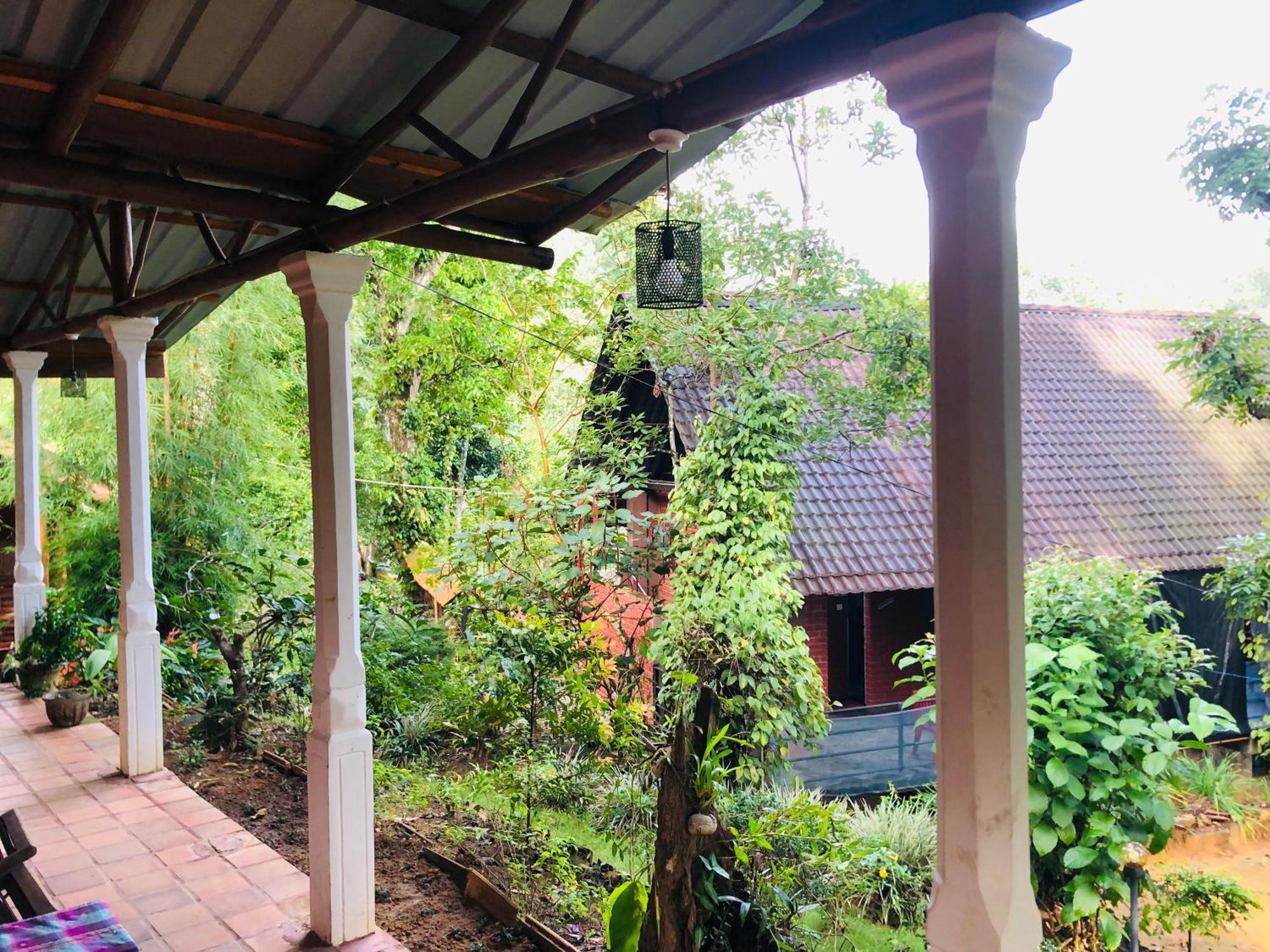 Little Folly Hotel Ella Ngoại thất bức ảnh
