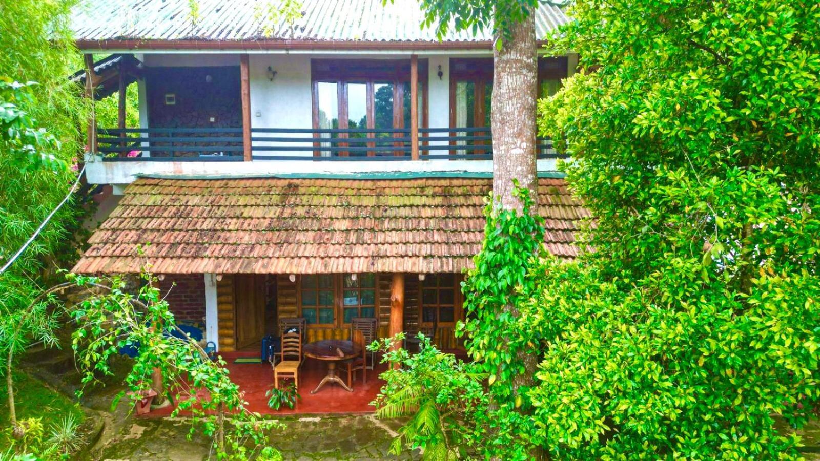Little Folly Hotel Ella Ngoại thất bức ảnh