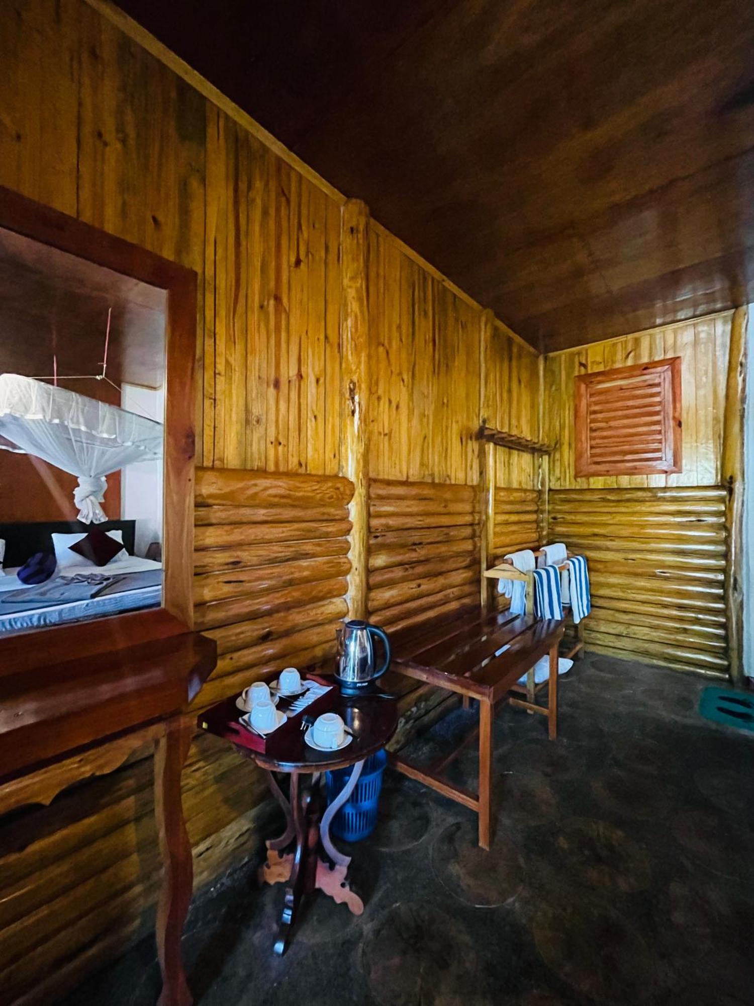 Little Folly Hotel Ella Ngoại thất bức ảnh