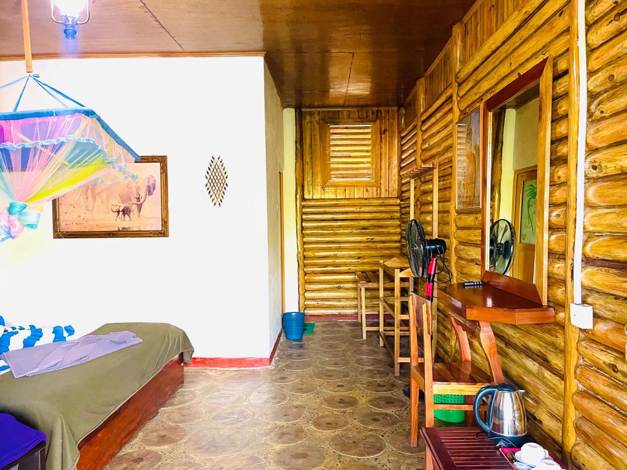 Little Folly Hotel Ella Ngoại thất bức ảnh